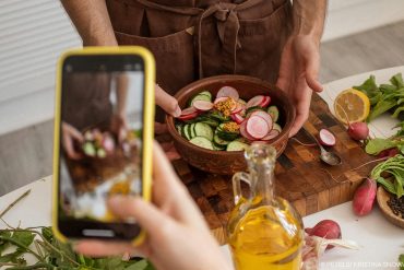 Food-Blogger an der Arbeit!